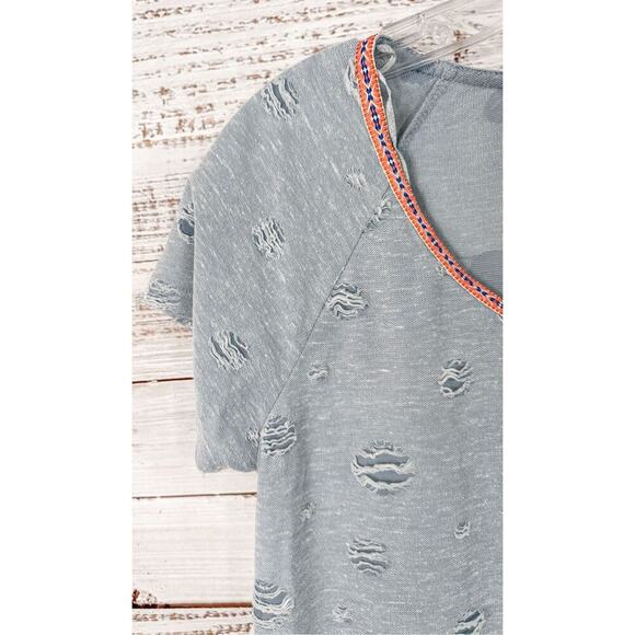 Hem & Thread Women's Distressed Color Block Short Sleeve Shirt Blue White Small - Picture 5 of 12